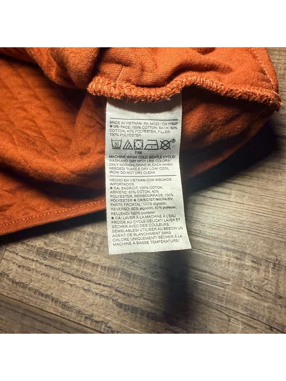 Old Navy boys Quilted Orange Pullover Sweatshirt Medium